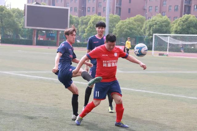 陈熠：上台抽签体验很新奇 要通过训练慢慢找到比赛节奏